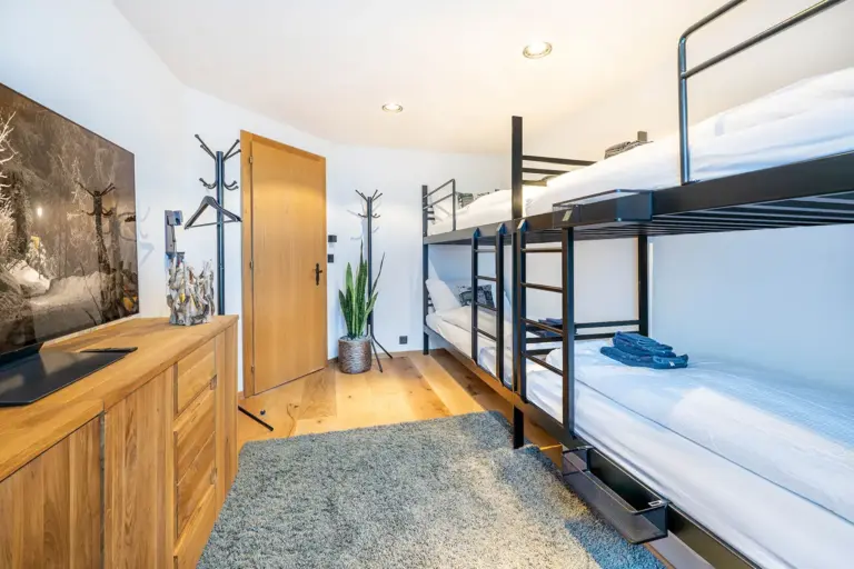 ferienwohnung-zermatt-skiurlaub-schweiz-whirlpool-08