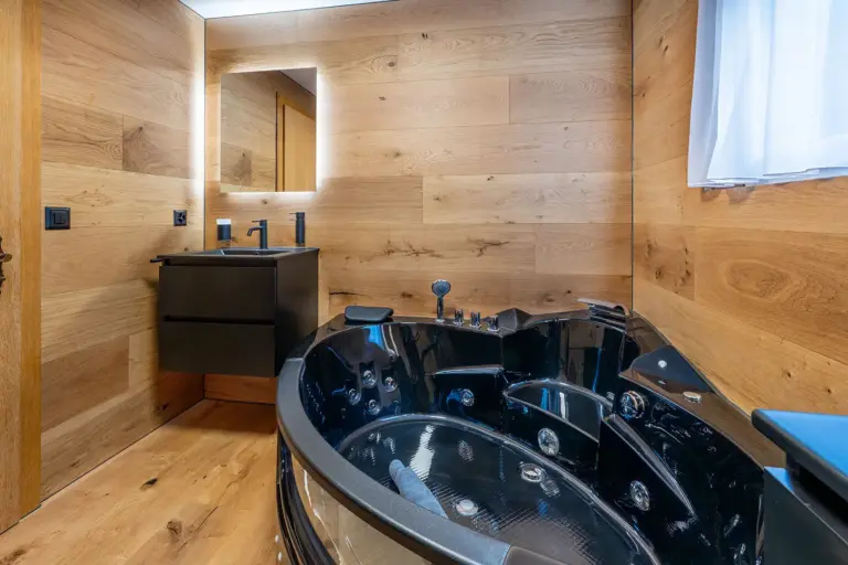 ferienwohnung-zermatt-skiurlaub-schweiz-whirlpool-12