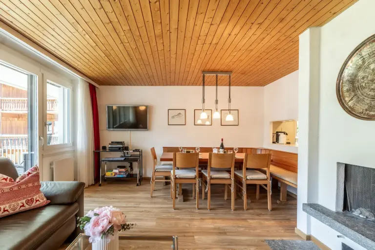 haus-attila-wohnung-attika-zermatt-view-vacation-apartment-booking-16