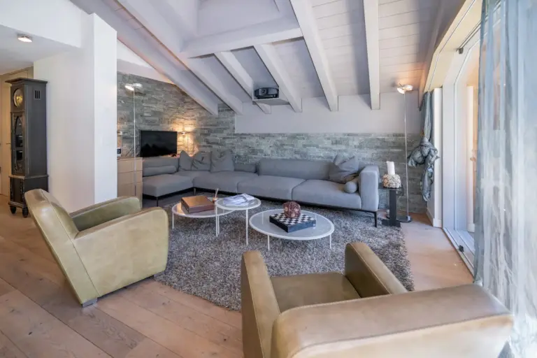 haus-hiltl-zermatt-wohnzimmer