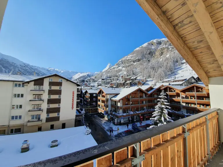 haus-viktoria-apartment-a-balkon-winterblick