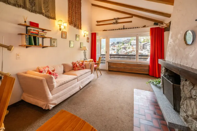 Gemütliches Wohnzimmer der Ferienwohnung im Haus Zayetta