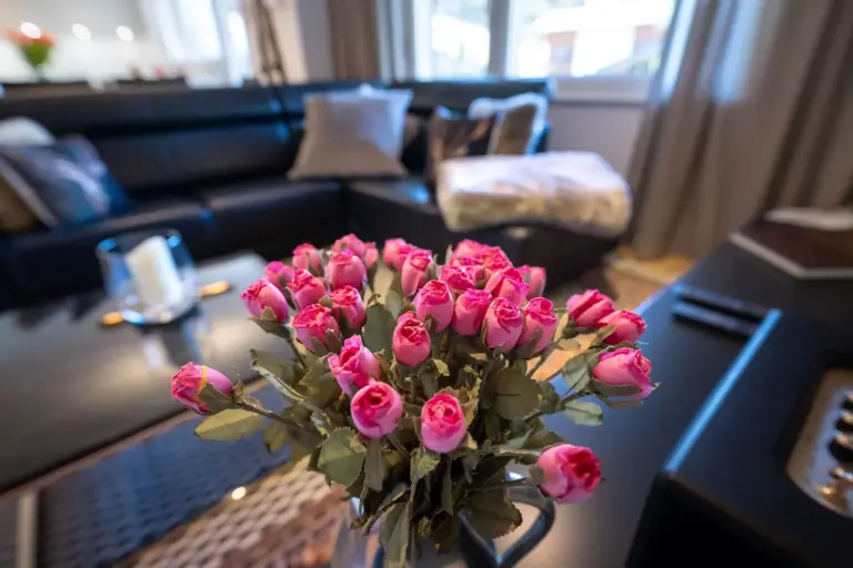 huroblick-luxusapartment-zermatt-moderne-einrichtung