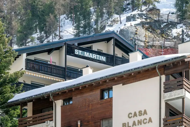 st-martin-dachgeschoss-apartment-zermatt-matterhorn-aussicht-stadtblick